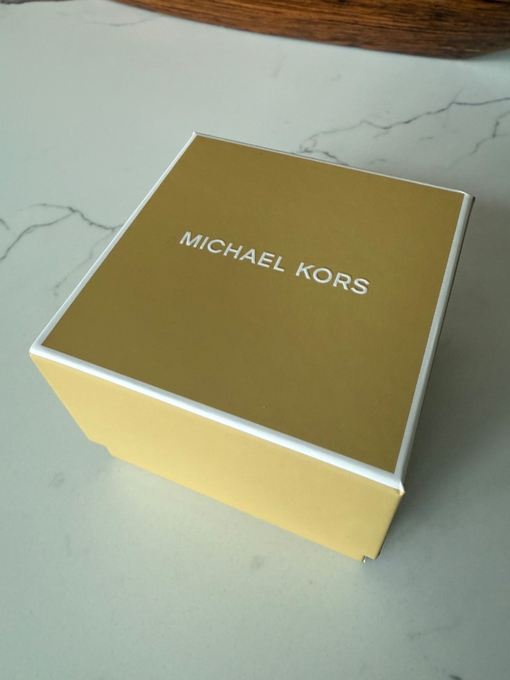 New Michael Kors Set of Gold tone Heart Shape Crystal Necklace & Earrings - Picture 4 of 15
